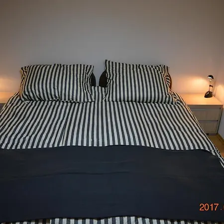 Gobe Apartman Hajduszoboszlo Exterior photo